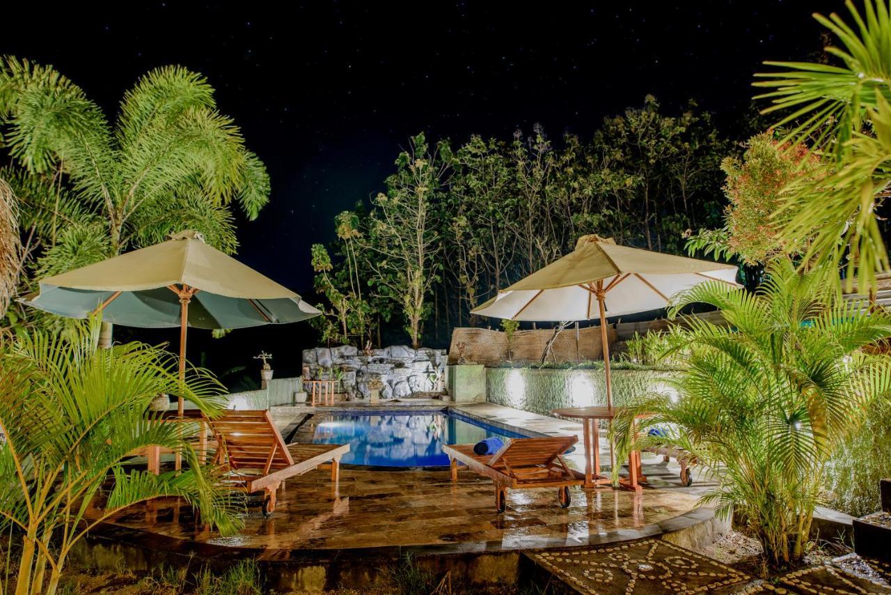 The Granyam Garden Cottage Batununggul Extérieur photo