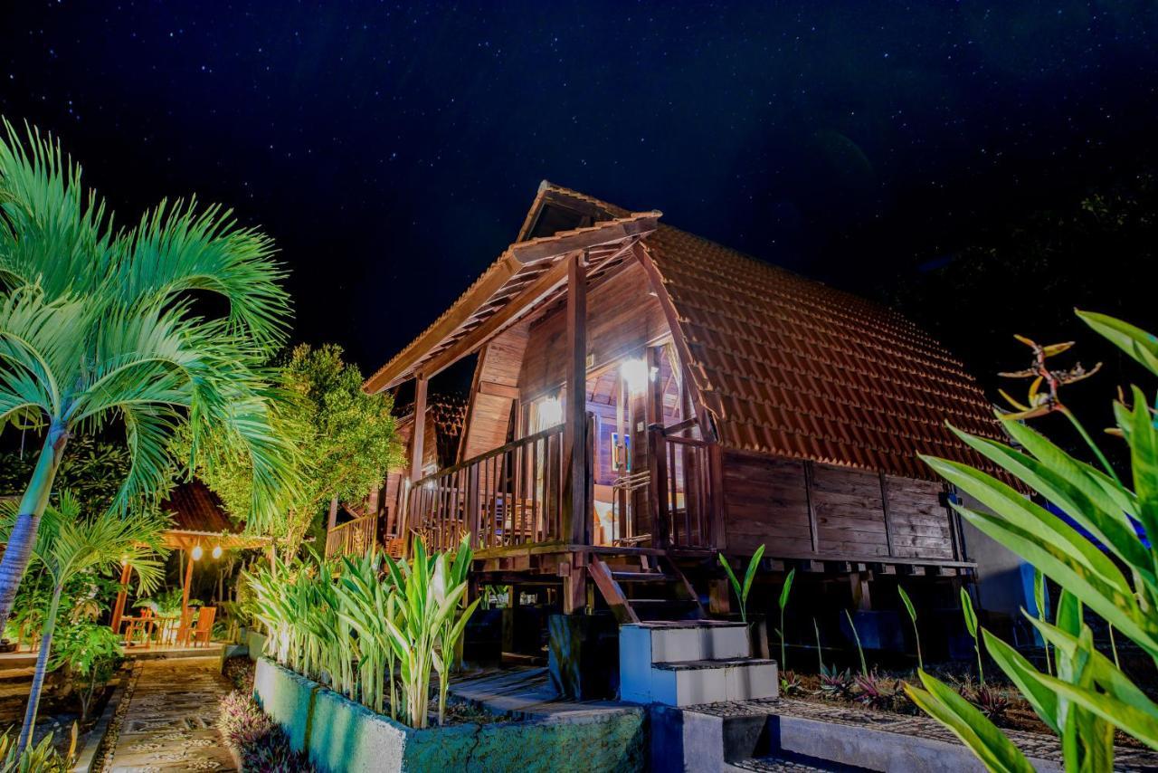 The Granyam Garden Cottage Batununggul Extérieur photo